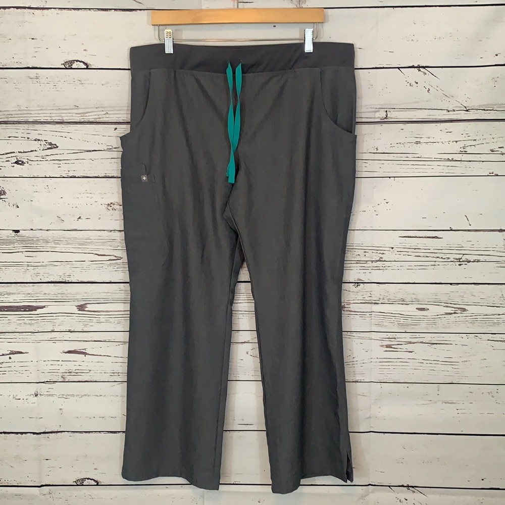 Figs XL/P Straight Leg Grey Scrub Pants